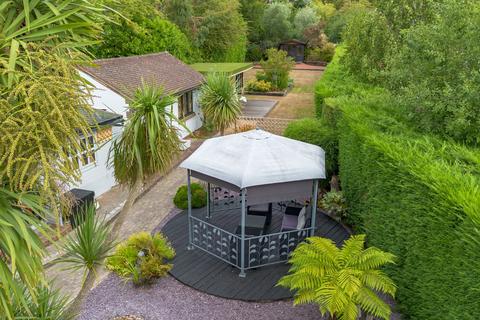 4 bedroom detached house for sale, Rectory Road, Little Burstead, CM12