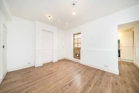 2 bedroom terraced house for sale, Station Road, Kingston Upon Thames KT2