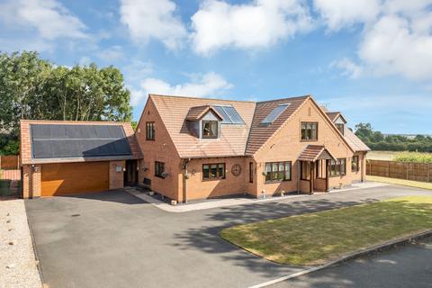 4 bedroom detached house for sale - Twitchbed Lane, Uppingham