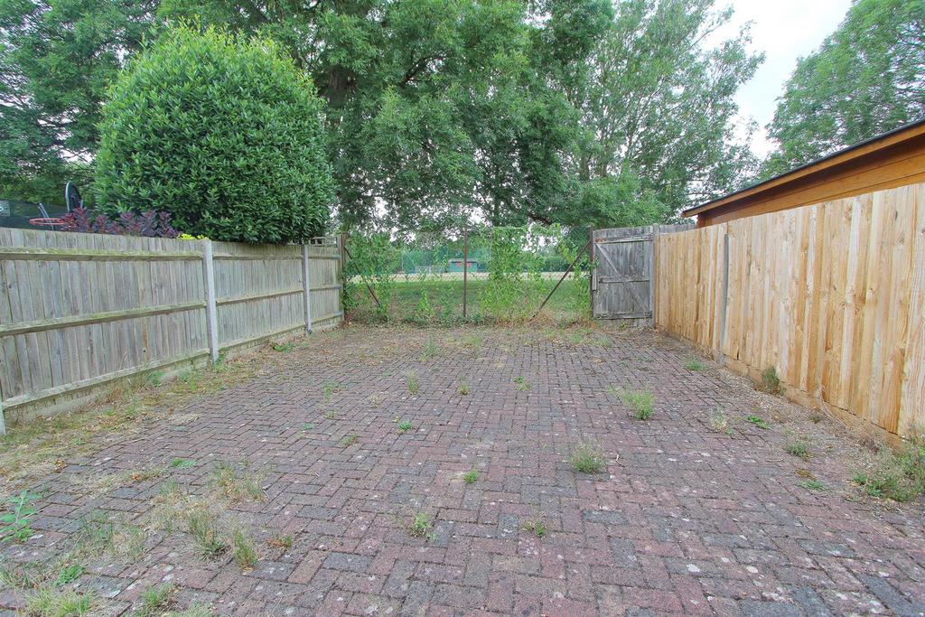 Garden b.jpg