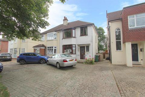 3 bedroom semi-detached house for sale, Chipstead Way, Banstead SM7