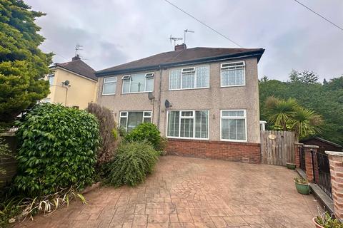 2 bedroom semi-detached house for sale - Pye Nest Drive, Halifax