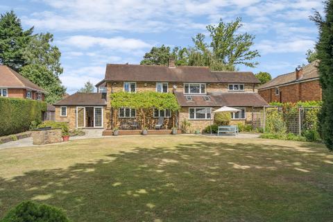 Virginia Chiltern Hill, Chalfont St Peter, Gerrards Cross, SL9 9TZ