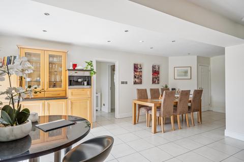 Virginia Chiltern Hill, Chalfont St Peter, Gerrards Cross, SL9 9TZ