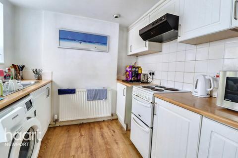 3 bedroom terraced house for sale, St Mary Street, Newport