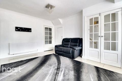 3 bedroom end of terrace house for sale, Overdale Road, Quinton