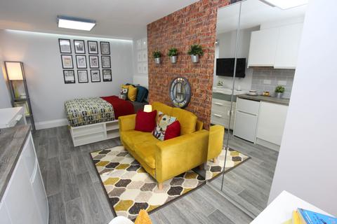 undefined, King Street, Luton
