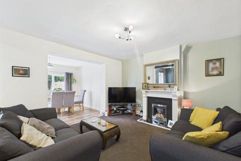 3 bedroom semi-detached house for sale, Auchinleck Close, Driffield, YO25 9HF