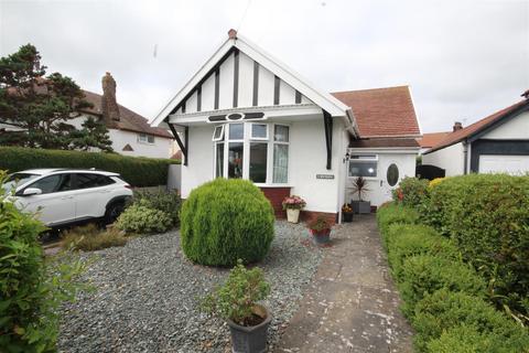 2 bedroom detached bungalow for sale, St. Davids Road, Penrhyn Bay, Llandudno