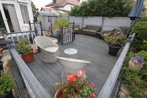 2 bedroom detached bungalow for sale, St. Davids Road, Penrhyn Bay, Llandudno