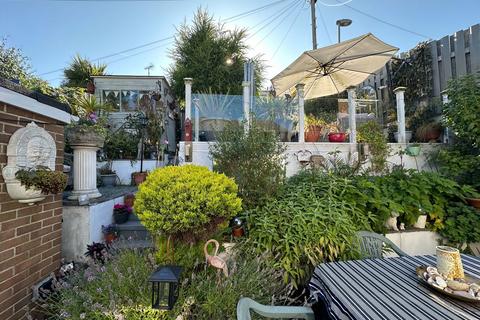 2 bedroom semi-detached bungalow for sale, Fir Walk, Torquay, TQ2 7HQ