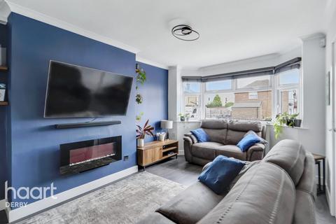 3 bedroom semi-detached house for sale, Sandringham Drive, Derby