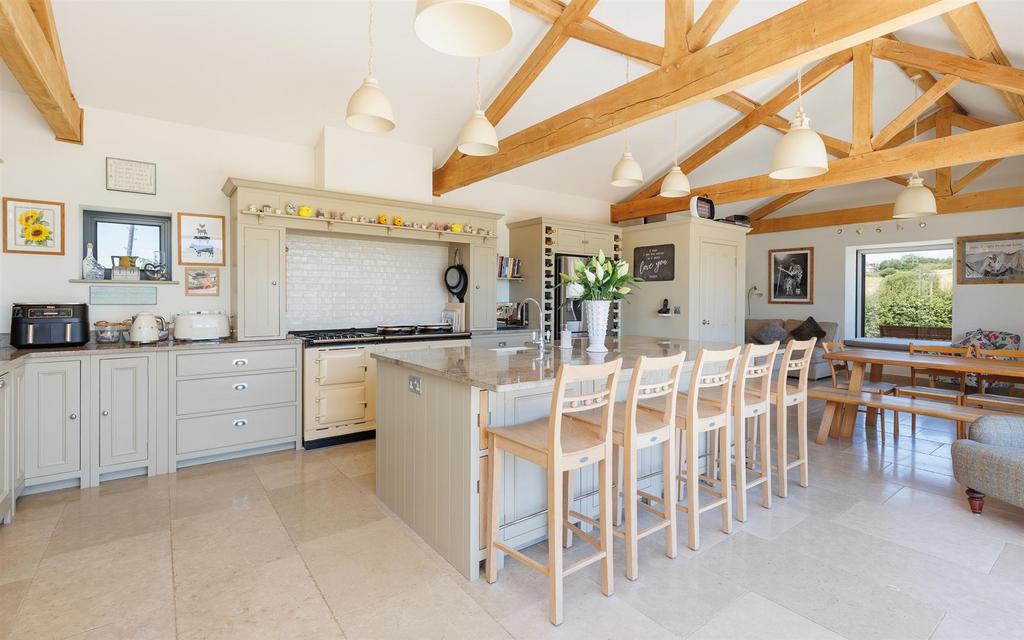 Kitchen/Living Room