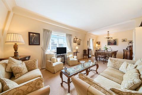 3 bedroom flat for sale, Frognal Lane, Hampstead, NW3