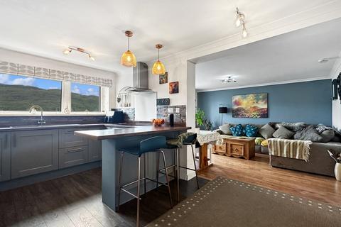 11 Moray Place, Fort William, PH33 6JY