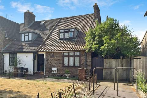 Arnold Road, Dagenham RM10