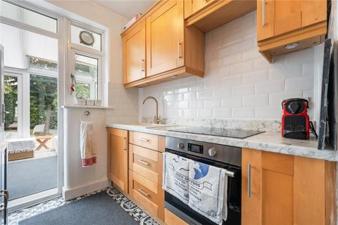 42 Sanderstead Road, London, E10 7PP