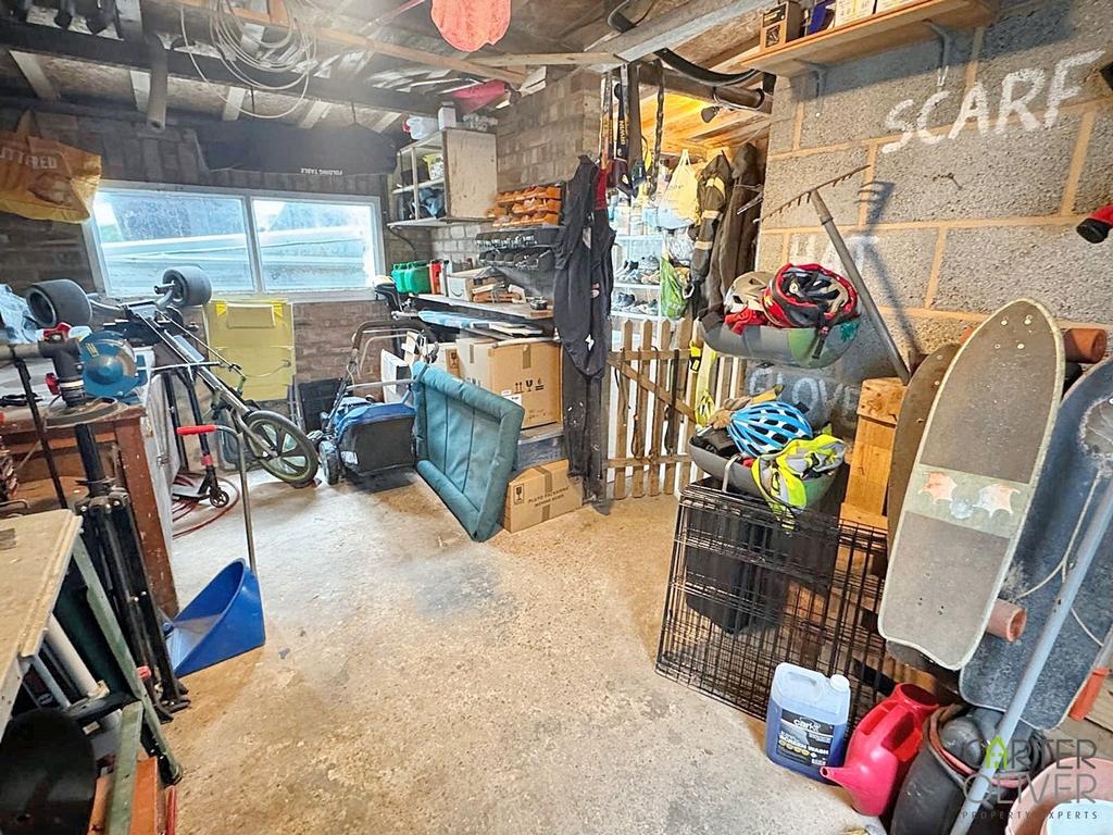 Storage 2 / Garage