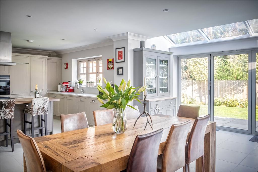 Kitchen/Dining