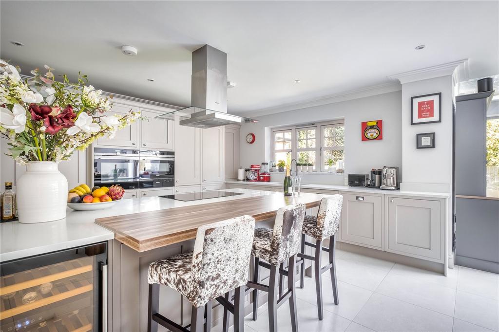 Kitchen/Dining