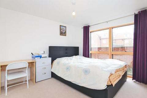 2 bedroom flat for sale, Newbury,  Berkshire,  RG14