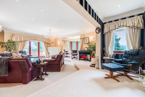 2 bedroom ground floor flat for sale, 4 Romney Grange, Ambleside, Cumbria.