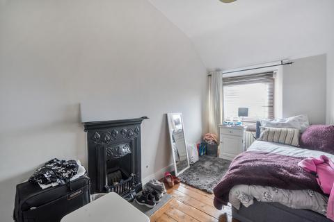 28 Appleby Road, Kendal, LA9 6ES