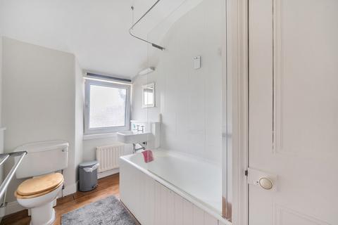 28 Appleby Road, Kendal, LA9 6ES