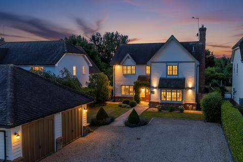 5 bedroom detached house for sale, Maurice Close, Wimbish, CB10