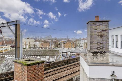 1 bedroom flat for sale, Grafton Road, London NW5