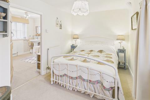 7 Bridge Street, Bungay, NR35 1HB