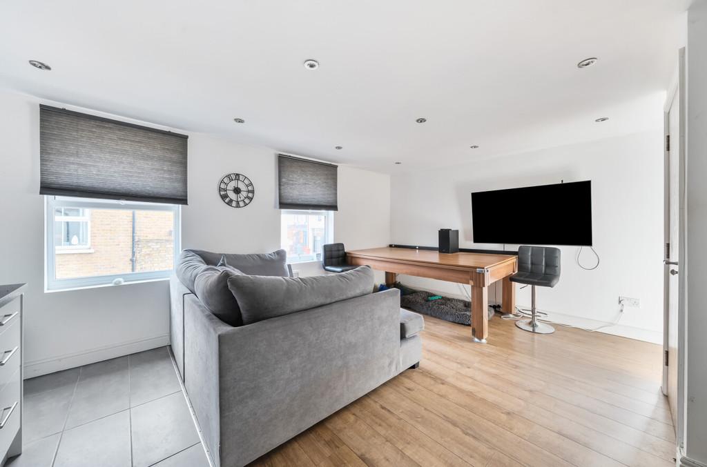 1324943-7-68780ba81bbbb