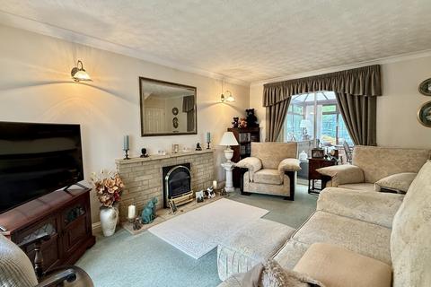 undefined, Hampshire Gardens, Westbury