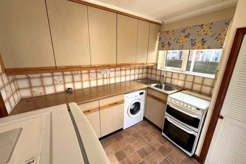 33 Denham Close, Tuffley, Gloucester, GL4 0SF