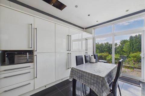 4 bedroom end of terrace house for sale, Doncaster Road, Rotherham