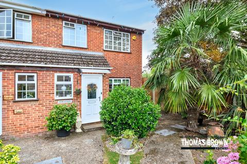 Penlee Main Road, Orpington, BR5 3HE