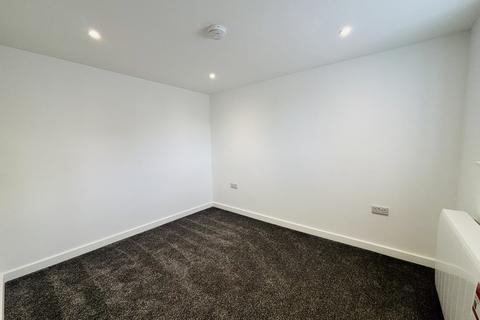 1 bedroom apartment to rent, Causewayhead, Penzance