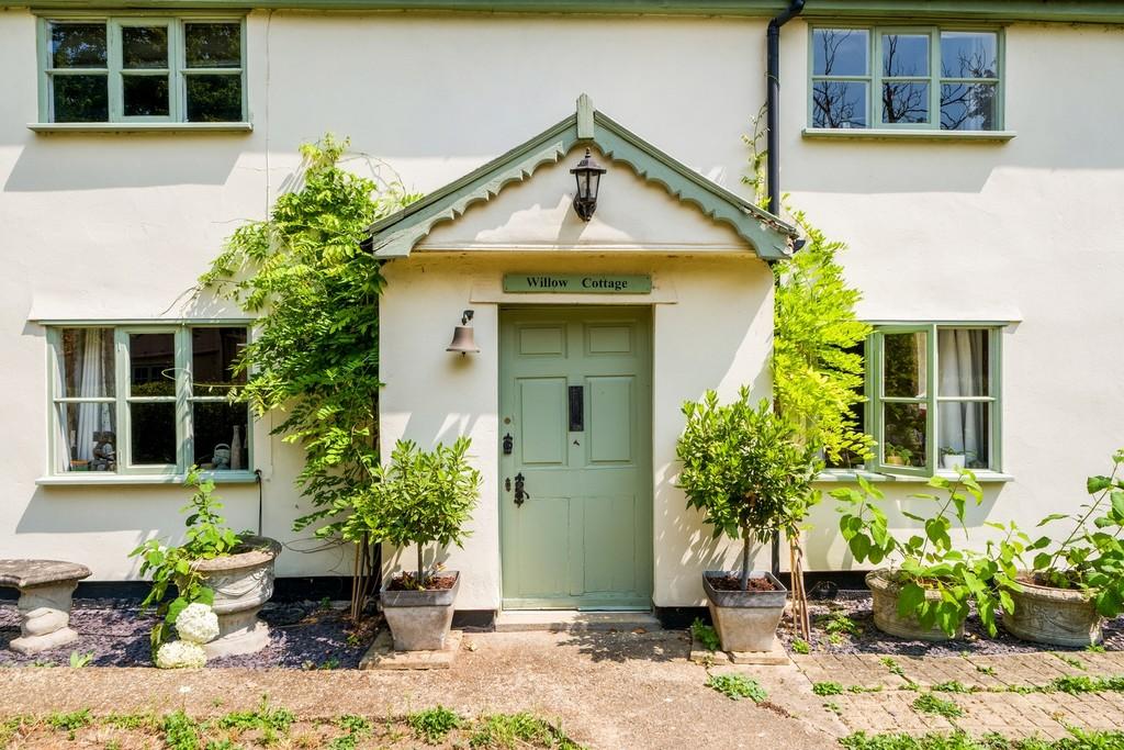 144px-Willow Cottage-6