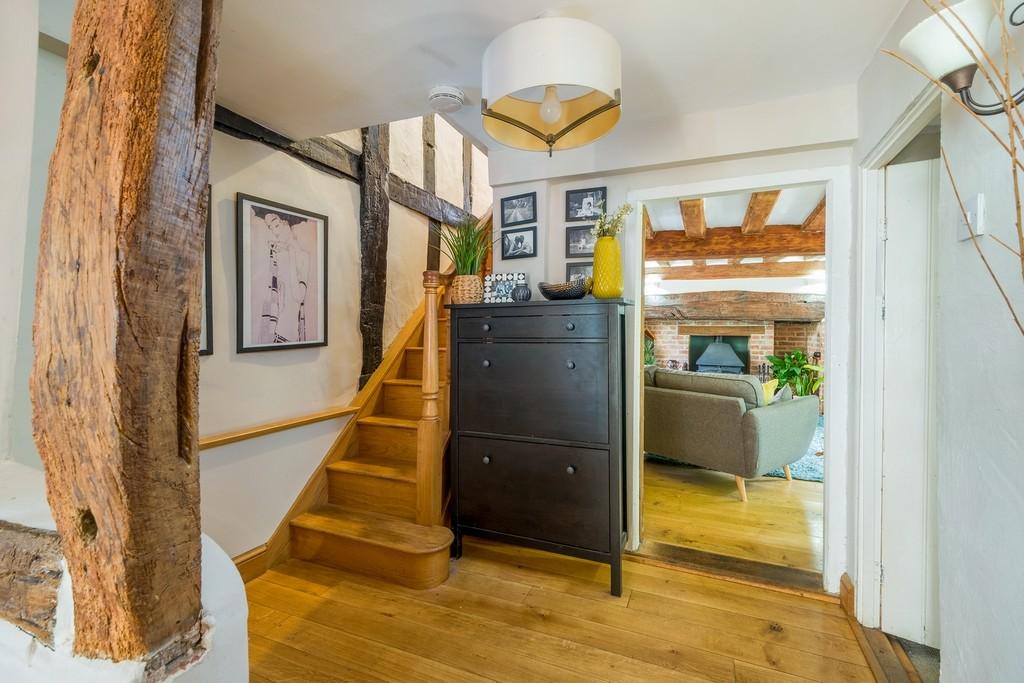 144px-Willow Cottage-17