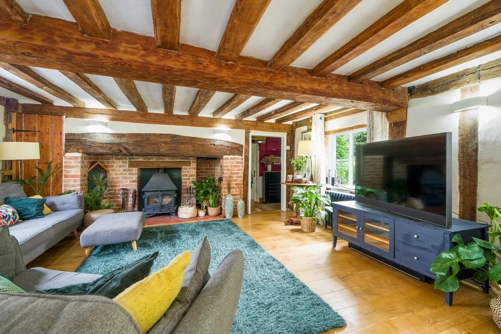 144px-Willow Cottage-18