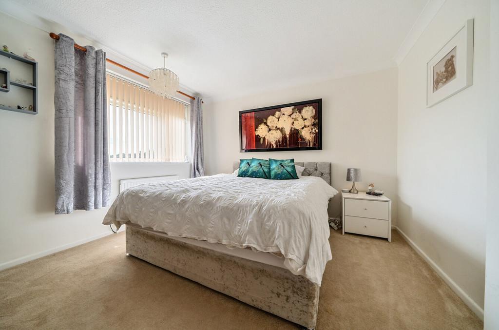 1316077-12-6876552f15cad