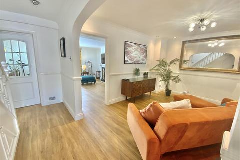 4 bedroom townhouse for sale, Church Street, Stony Stratford