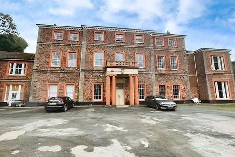 2 bedroom flat for sale, Haccombe, Newton Abbot, Devon.