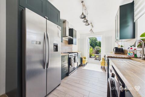 3 bedroom end of terrace house for sale, Outwoods Street, Burton-on-Trent