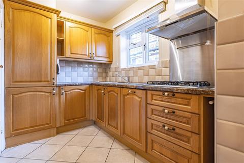 2 bedroom semi-detached bungalow for sale, Princes Close, North Weald.