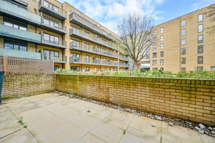 Chpk4465557 large-4-02 jpg