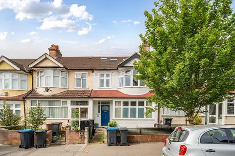 71 Dixon Road, London, SE25 6UE