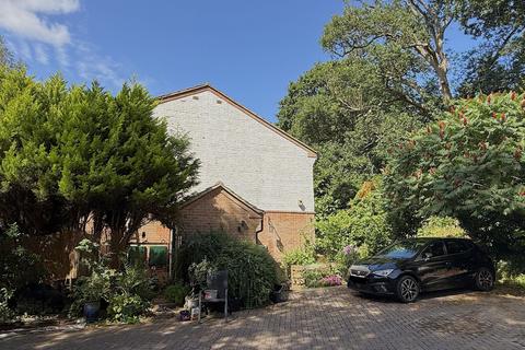 undefined, Foxtail Drive, Dibden Purlieu, SO45