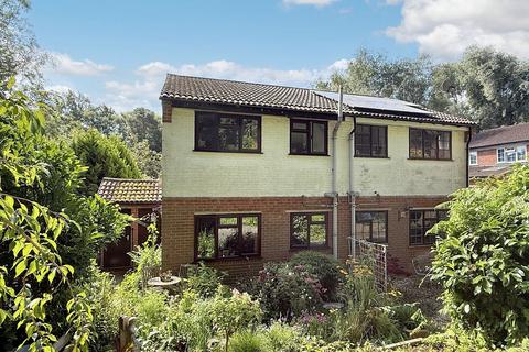 Foxtail Drive, Dibden Purlieu, SO45