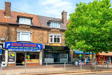 Retail property (high street) for sale, 297 Wood Ln Dagenham RM8 3NH